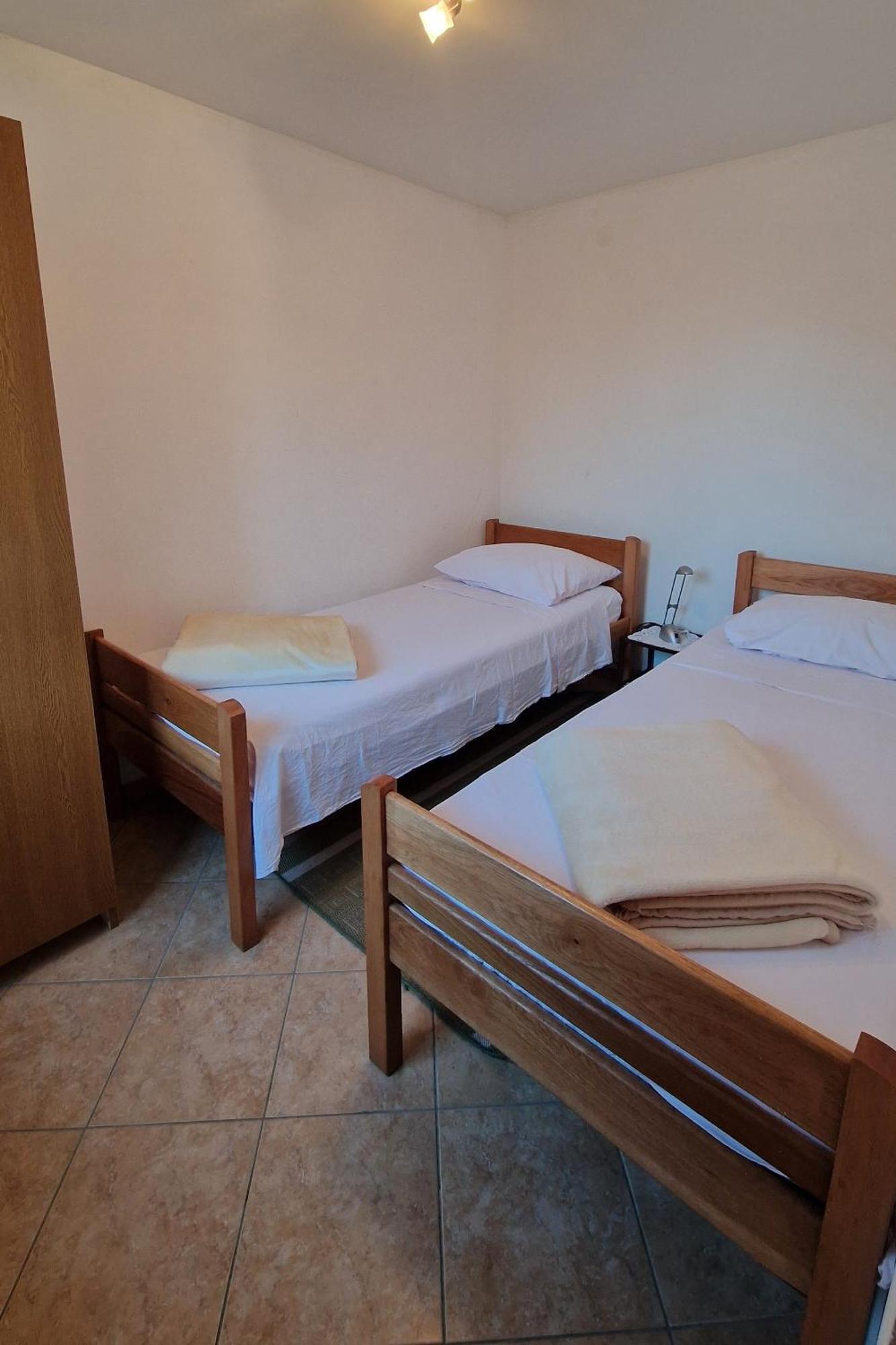 Apartments By The Sea Zuronja, Peljesac - 13202 Putniković Eksteriør billede